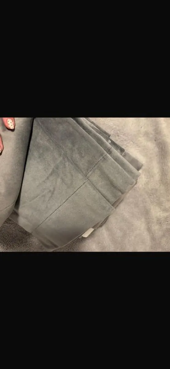 Like new Double Bed & Bedroom curtains & lightshade - Image 4