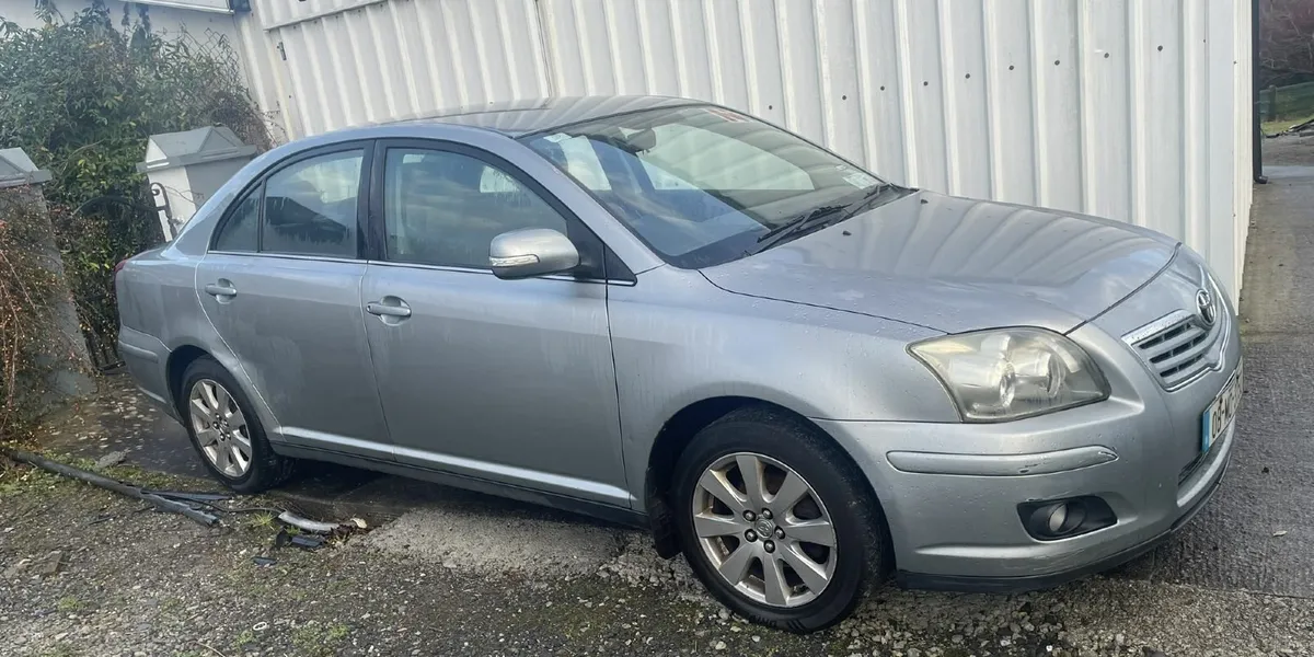 Toyota Avensis 2008 - Image 2