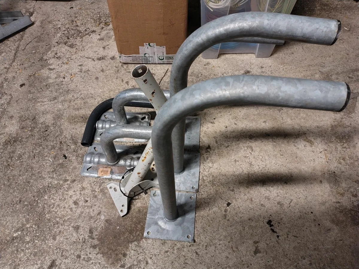 Pole Brackets - Image 4