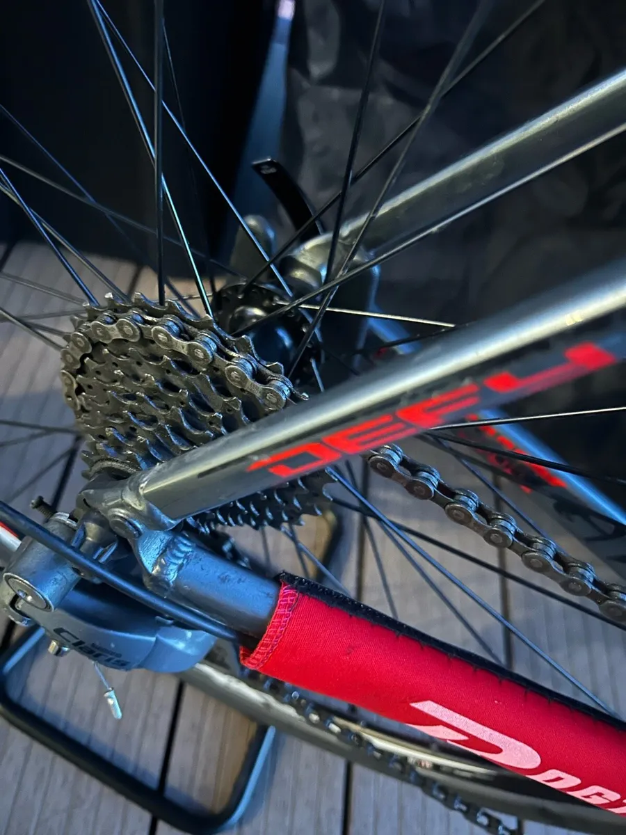 Road bike (Race bike) - Image 4