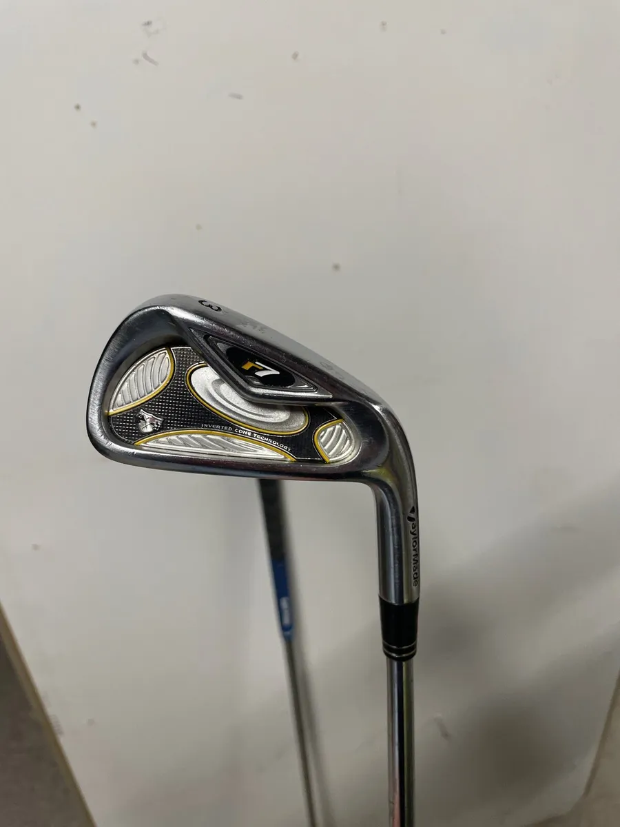 Taylormade R7 Irons - Image 1
