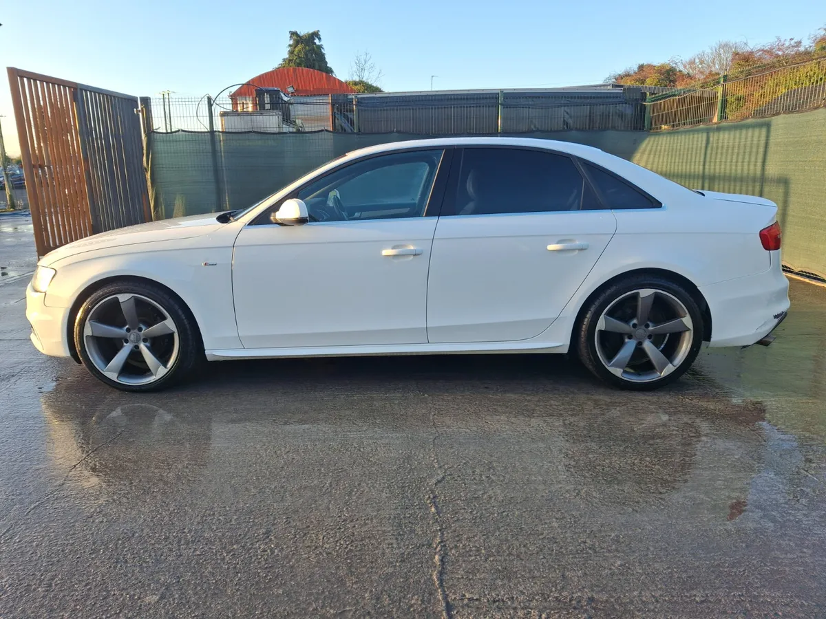 2013 Audi A4  S -Line  2.0 TDI - Image 3