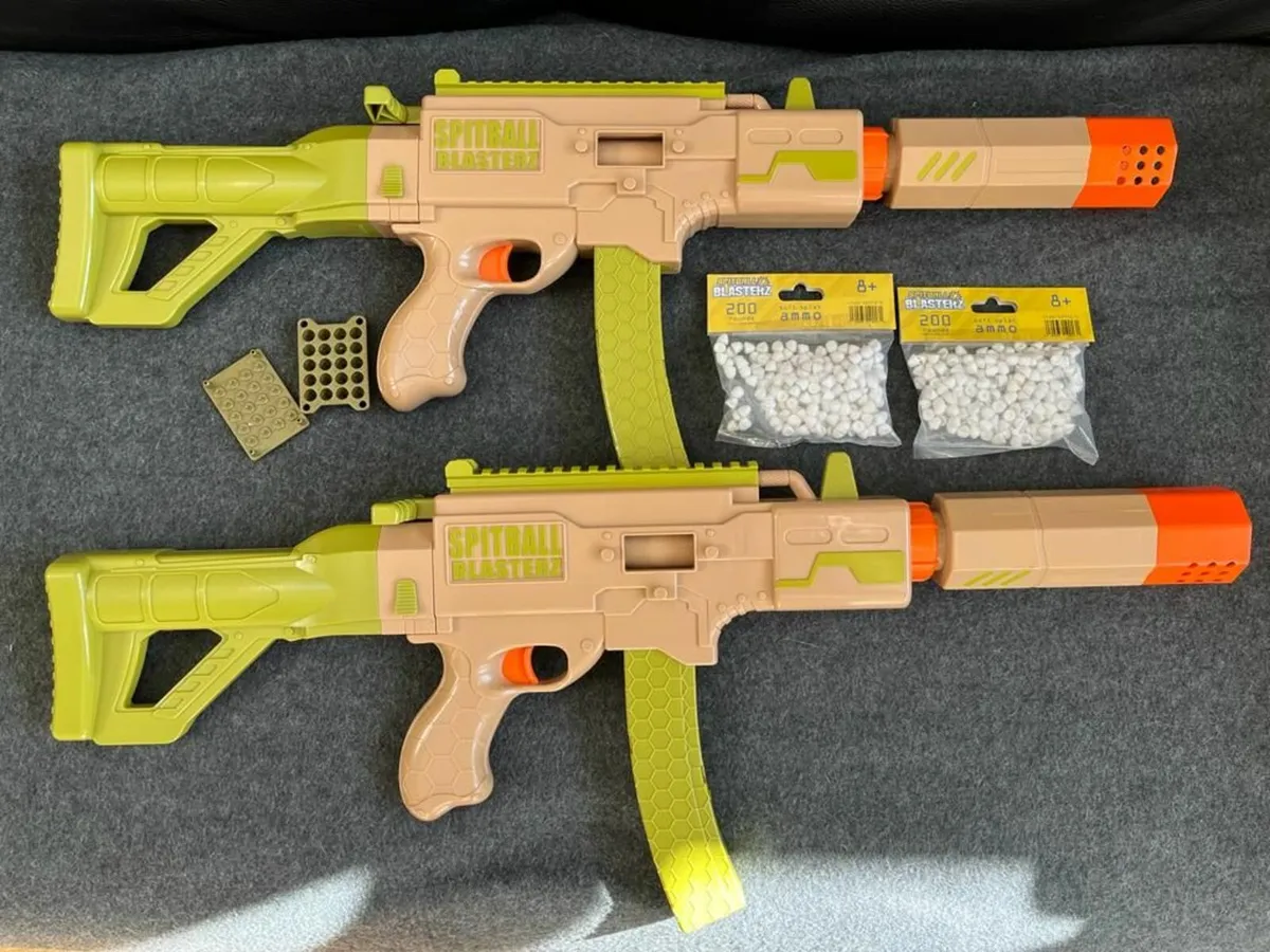 Toy guns with paper pellets - Image 2