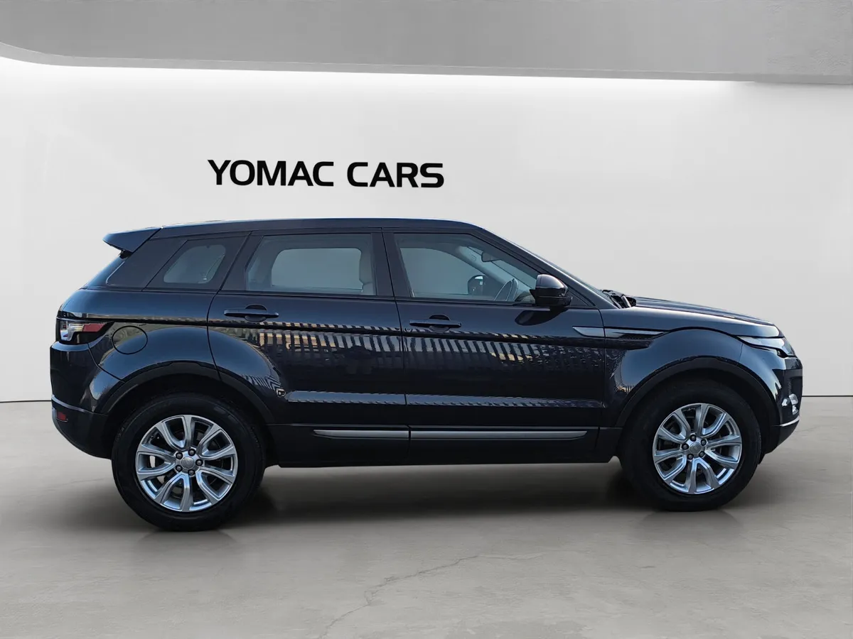 RANGE ROVER EVOQUE TD4 PURE TECH 2.2D AUTO - Image 2
