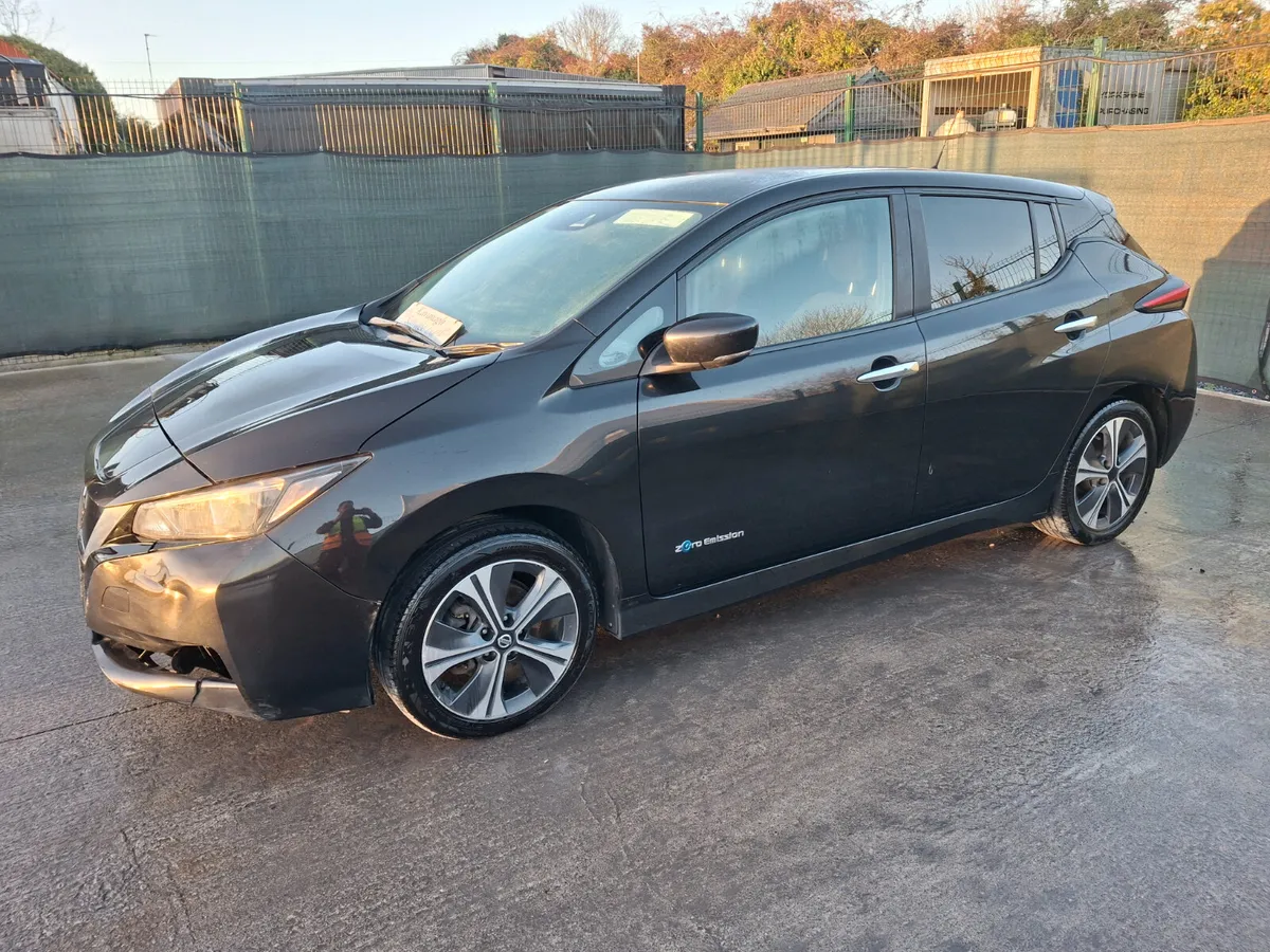 201 Nissan Leaf  Cold pack  40kwh  Automatic - Image 2