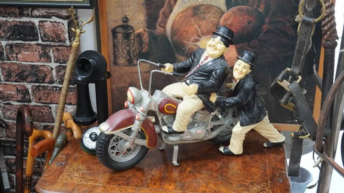 Laurel & Hardy Motorcycle Figurine - Image 1