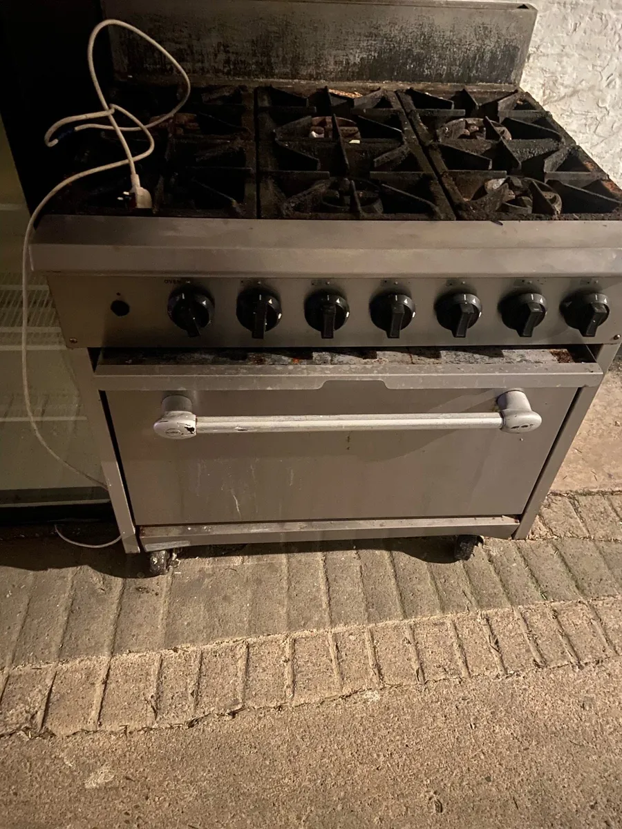 Fridge /catering oven for sale - Image 3