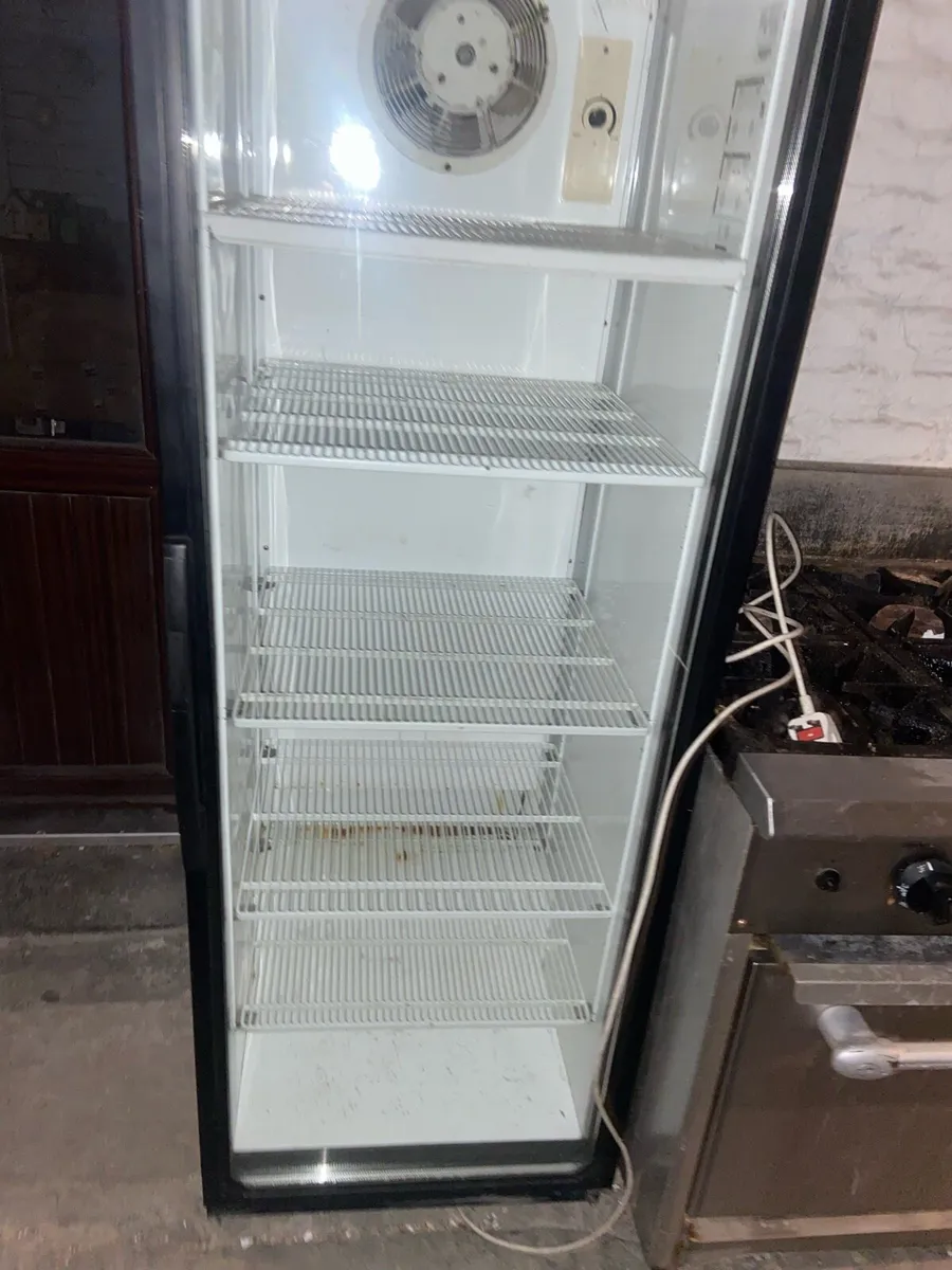 Fridge /catering oven for sale - Image 1