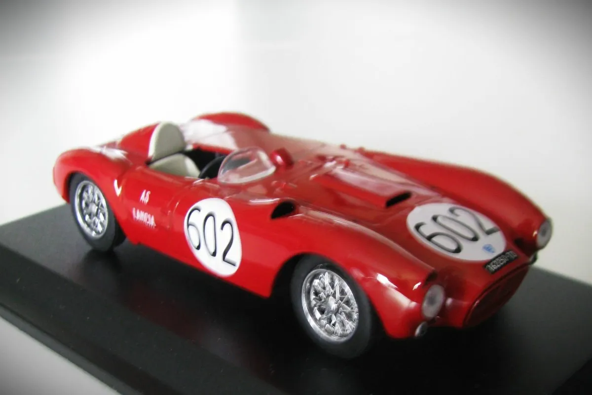 Collectable Diecast Model 1:43 – Lancia D24 '54 MM - Image 4