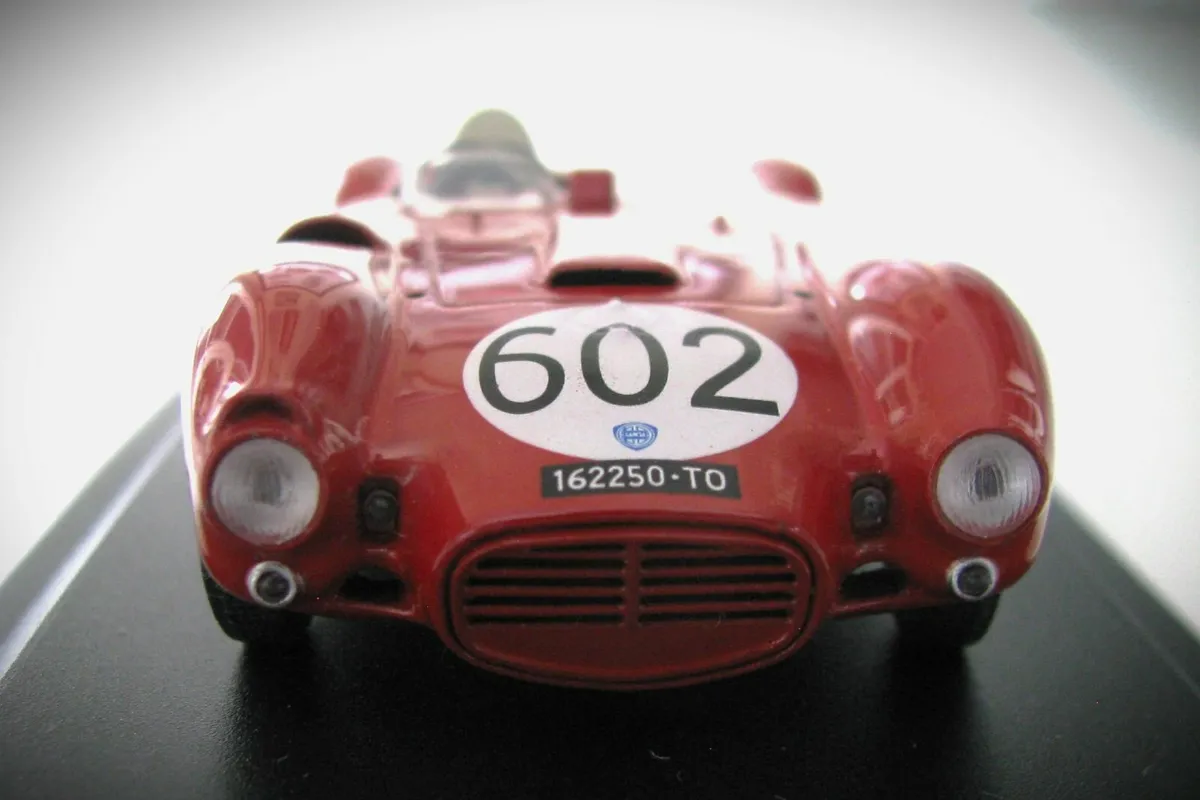 Collectable Diecast Model 1:43 – Lancia D24 '54 MM - Image 2