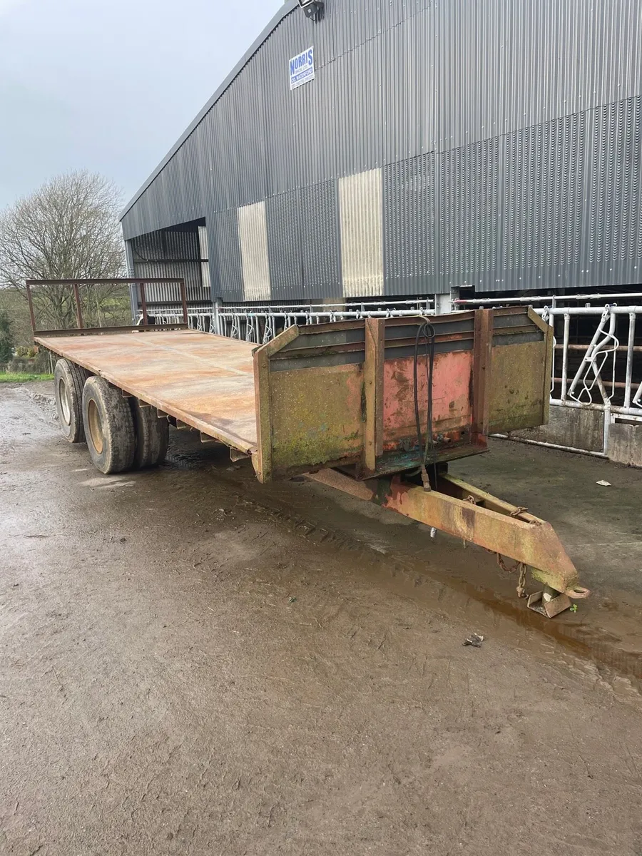 Bale trailer - Image 3