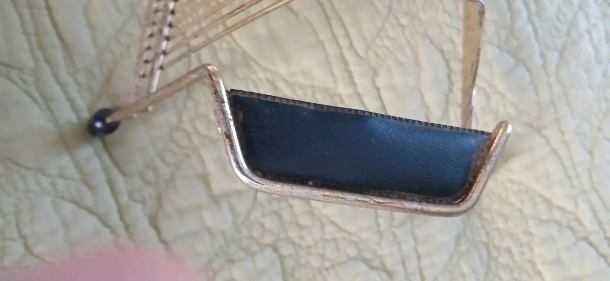 Vintage vinyl record stand/organizer - Image 2