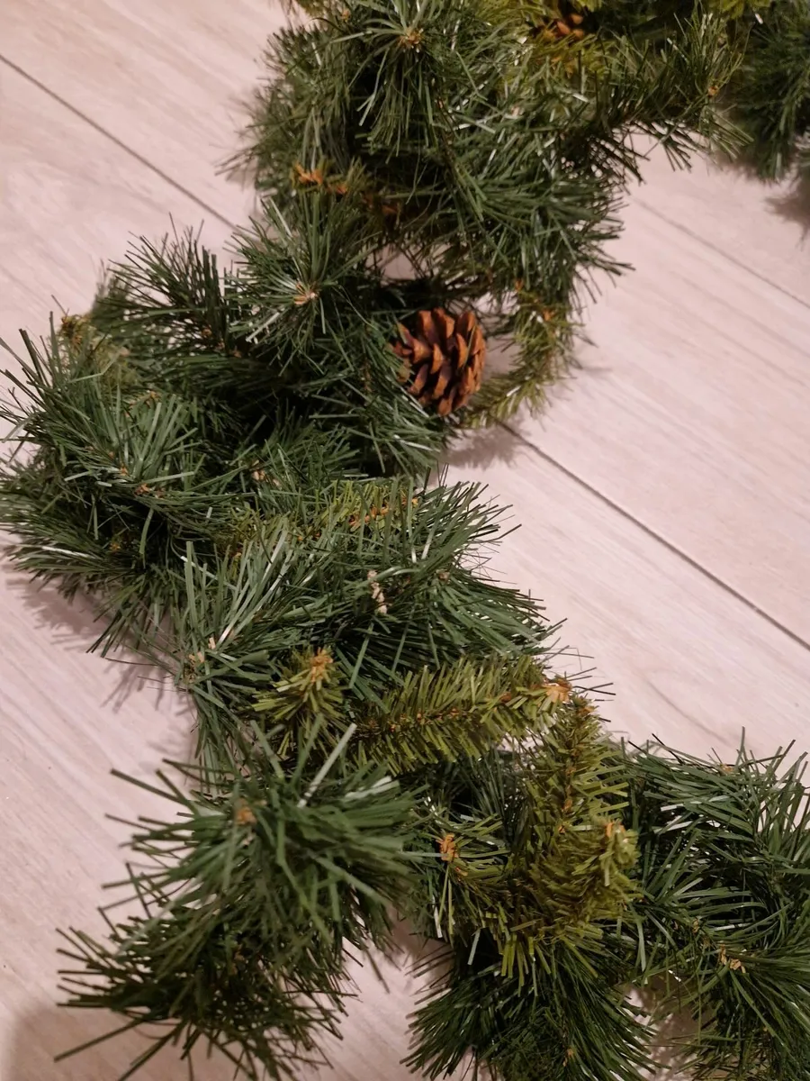 Christmas decorations - Image 2