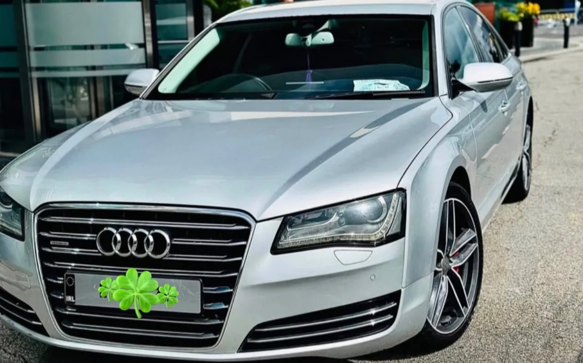 Audi A8 2011 - Image 3