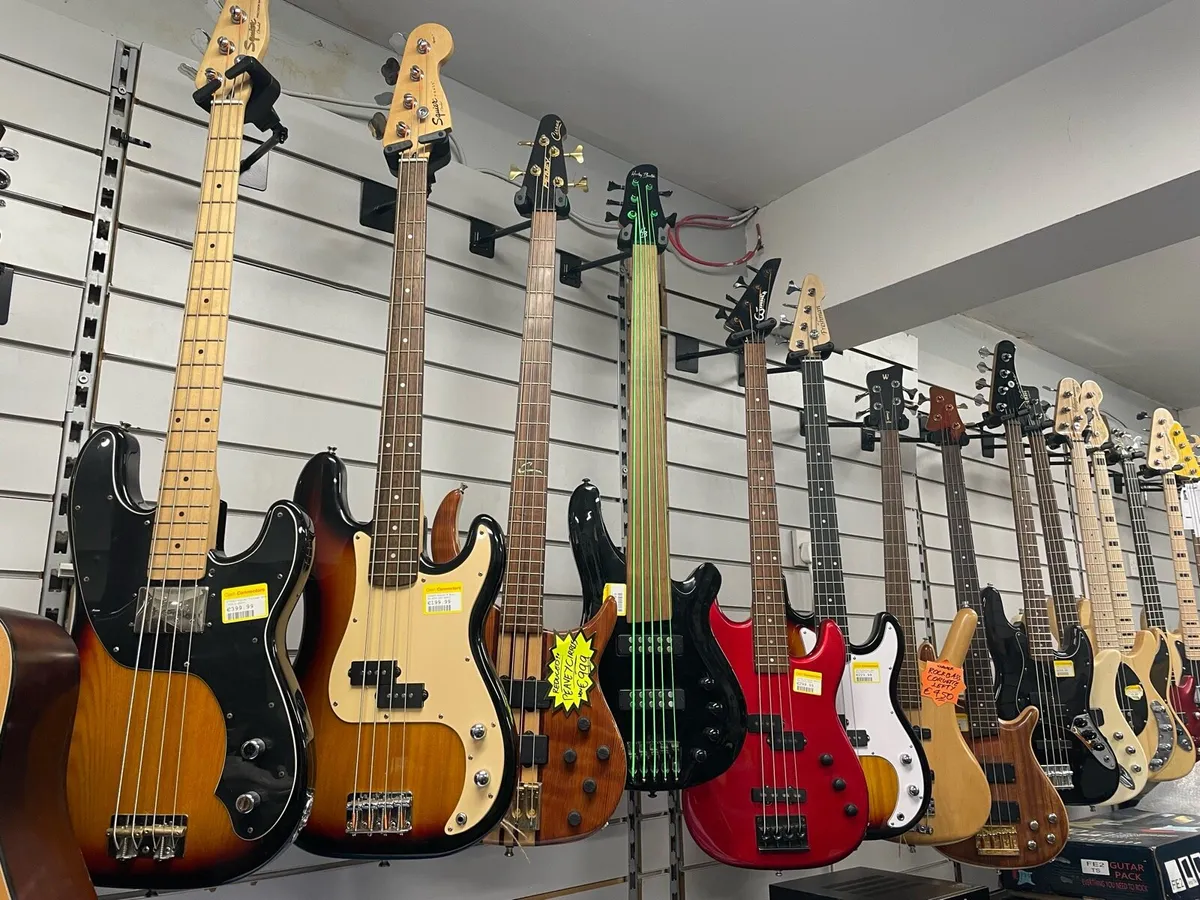 Electric Basses - Image 1