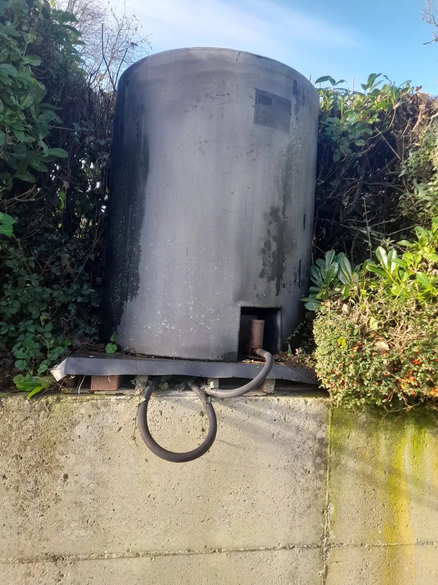Diesel tank - Image 1
