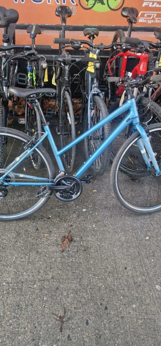 Ladies bicycle - Image 1