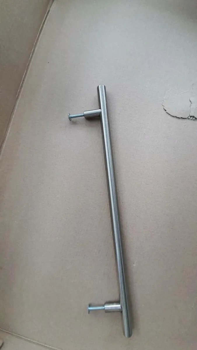 Kitchen cabinet door handles - Image 3