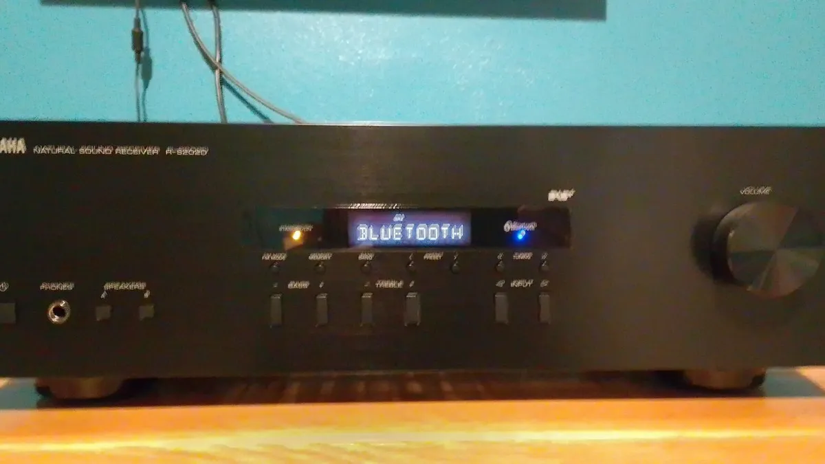 YAMAHA AMPLIFIER NEW! - Image 1