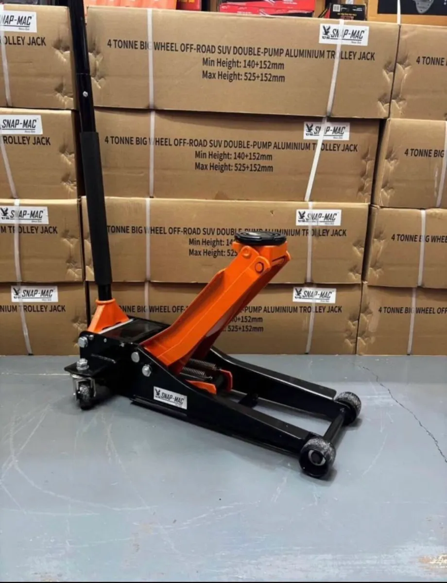 BRAND NEW 4ton LOW PROFILE TROLLEY JACK - Image 4