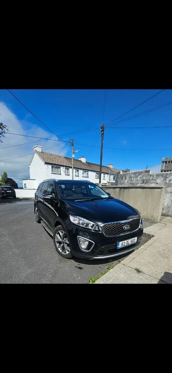 Kia Sorento 2015 - Image 2