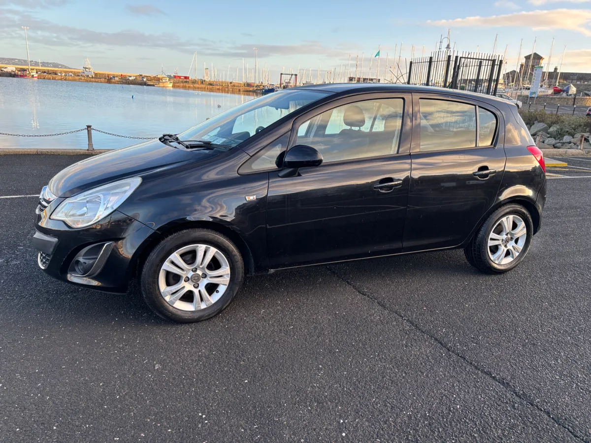11 Opel Corsa 1.2 petrol - Image 4