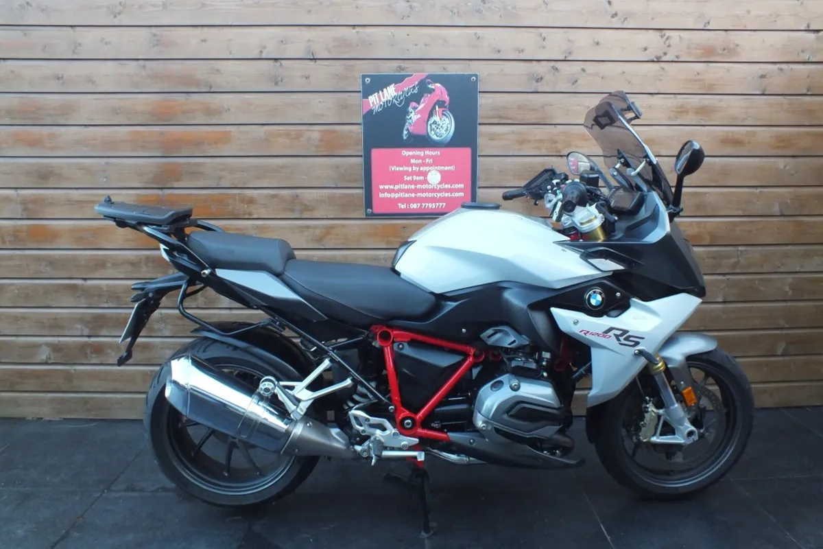 2017 BMW R1200RS (Pristine Condition) - Image 2