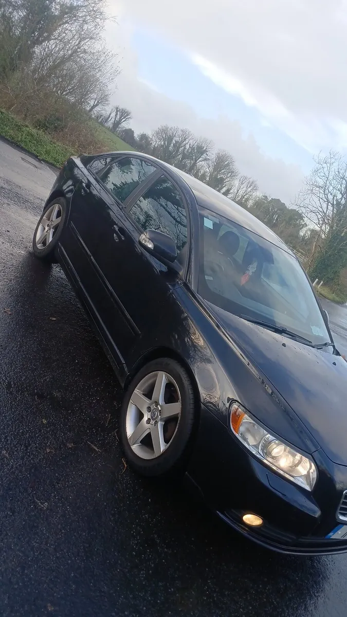 2011 volvo s40 1.6 diesel nct August 2026 - Image 4
