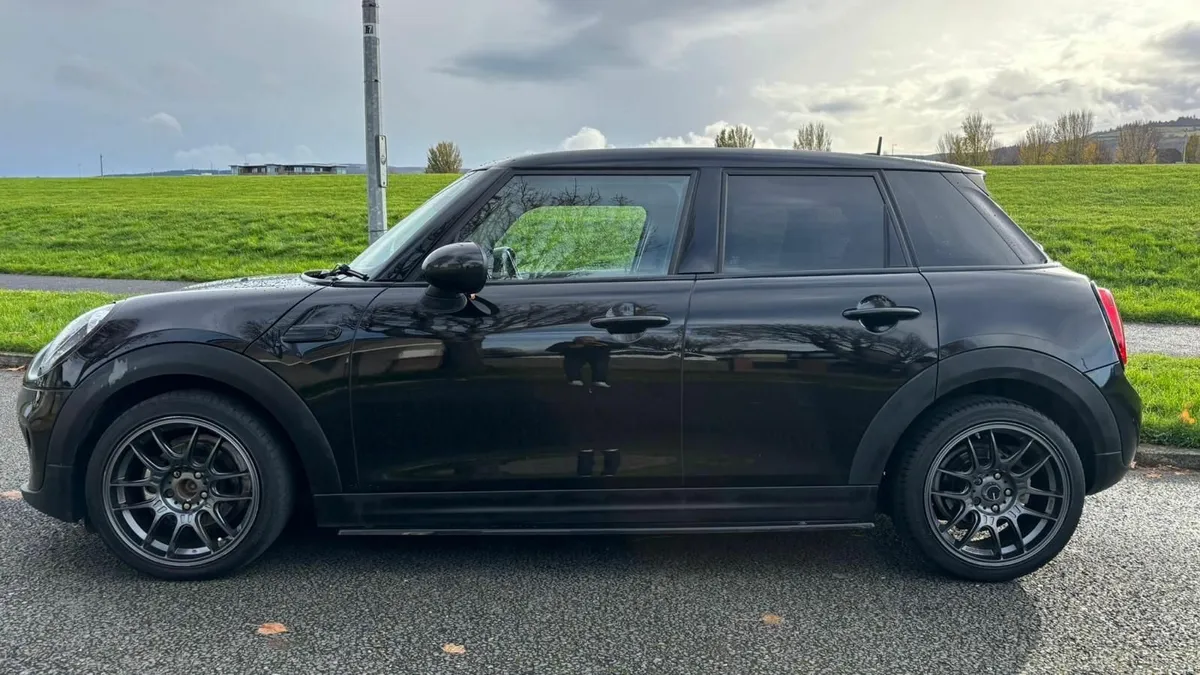 2014 Mini Diesel Low Mileage NCT 03/26 - Image 2