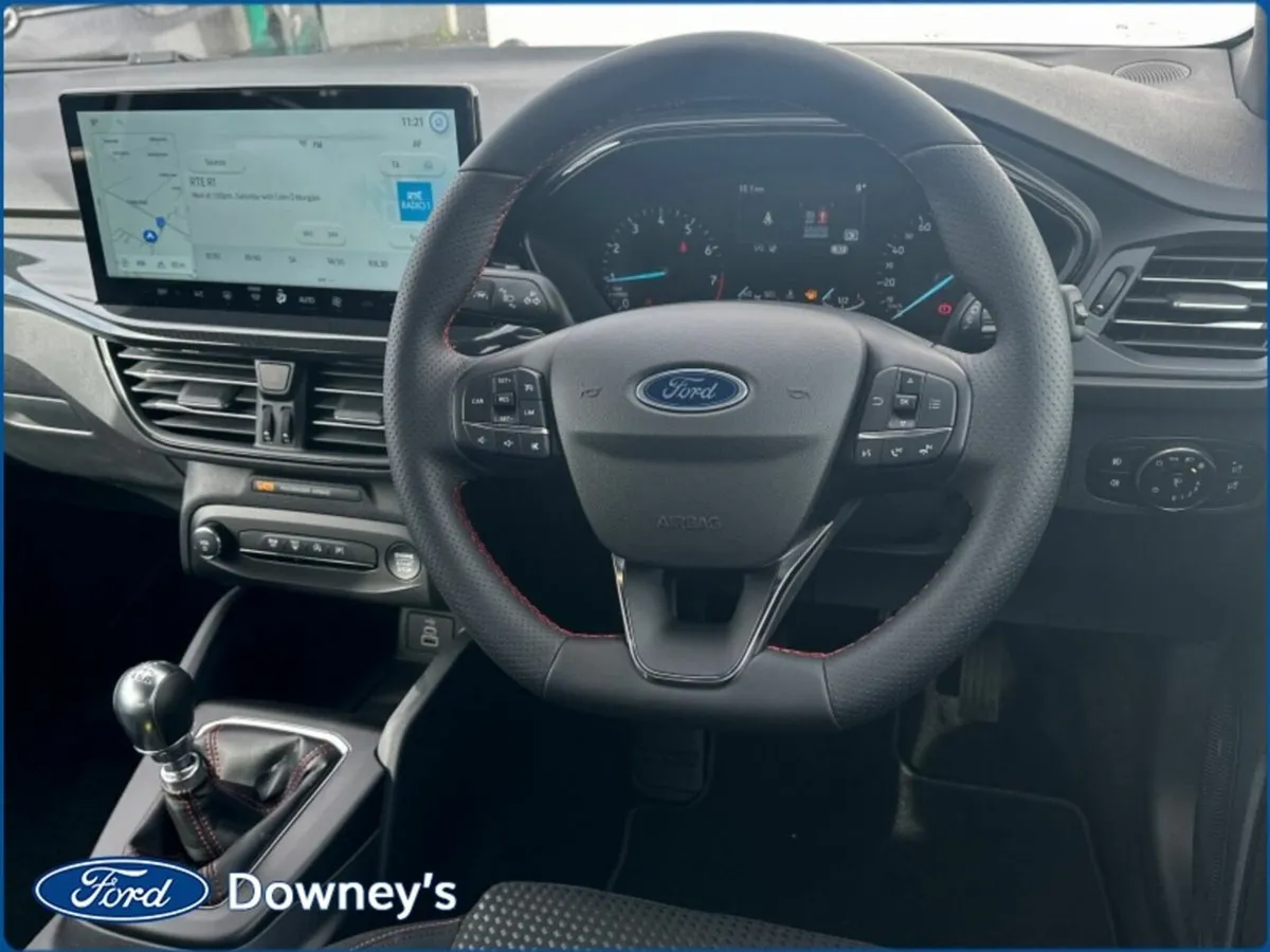 Ford Focus 1.0 PETROL ST-LINE *STRAIGHT SALE SPECI - Image 3