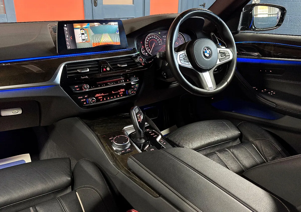 2017 BMW 5-Series M-Sport Auto 190BHP 523D  KITTED - Image 4