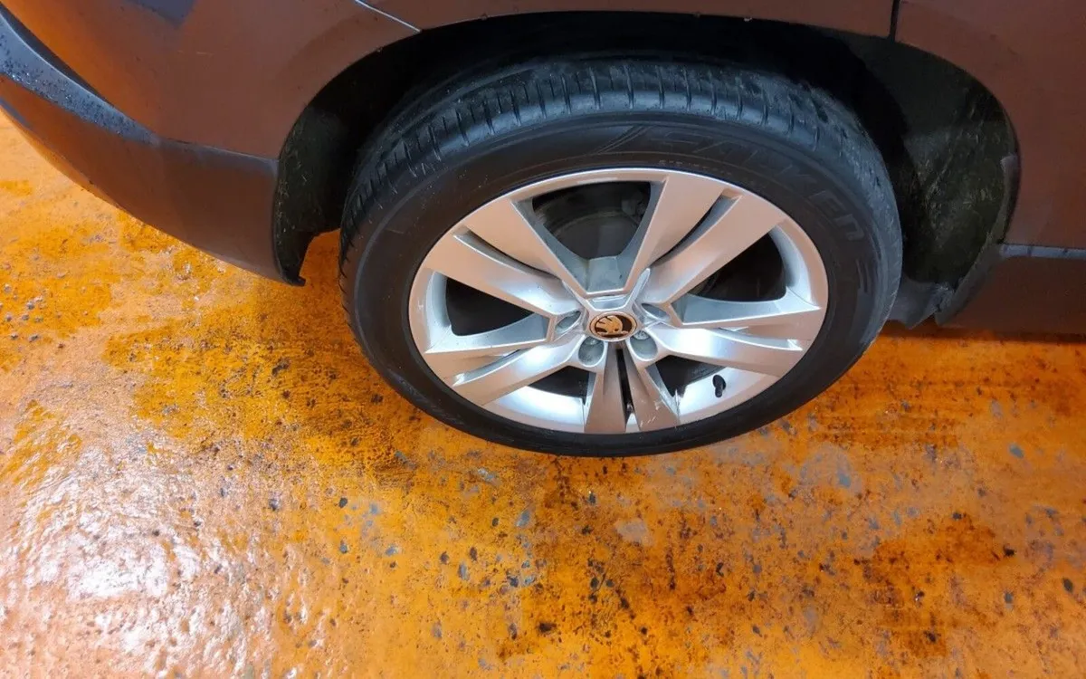 Mini One ONE 1.6 4 SEATS 3DR AUTO - Image 3