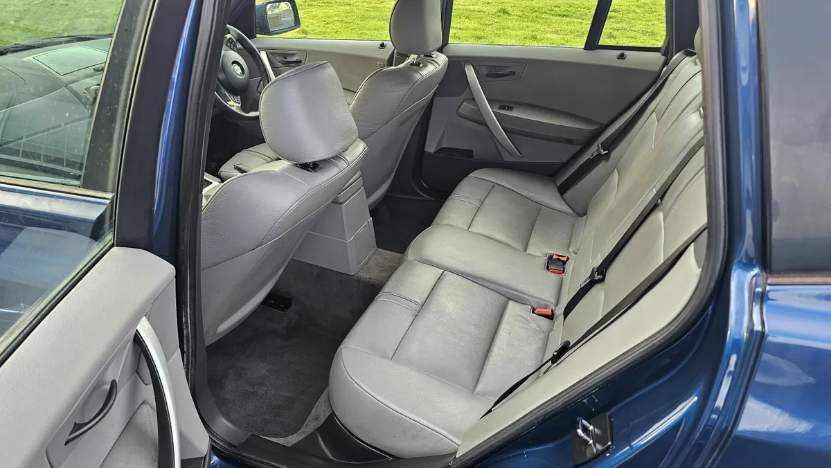 BMW X3 2004 2.5i 4x4 192hp - Image 4