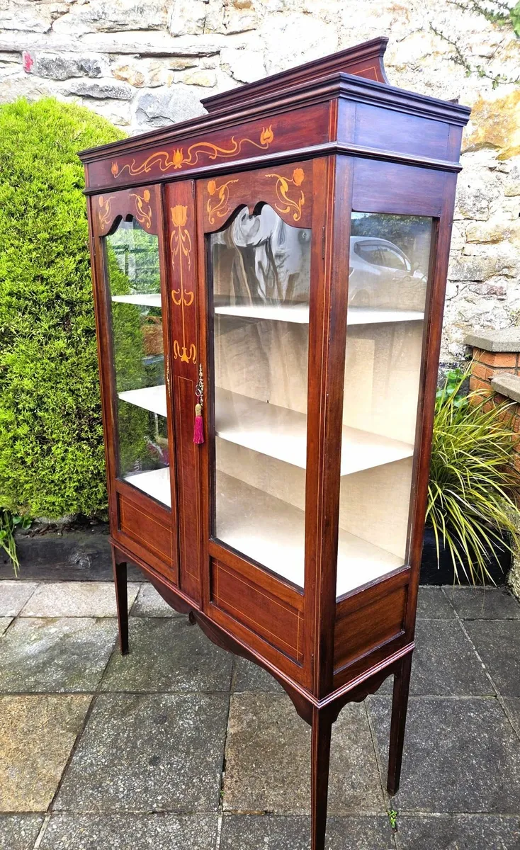 Large Edwardian Display Cabinet- Circa 1905 - Image 4