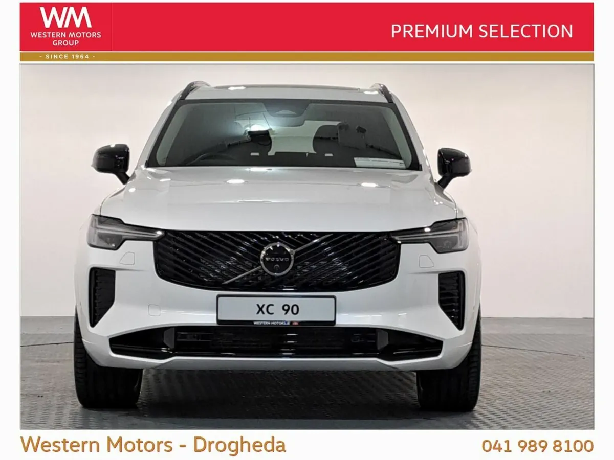 Volvo XC90 "PLUS DARK Model" T8 PHEV AWD Recharge - Image 4