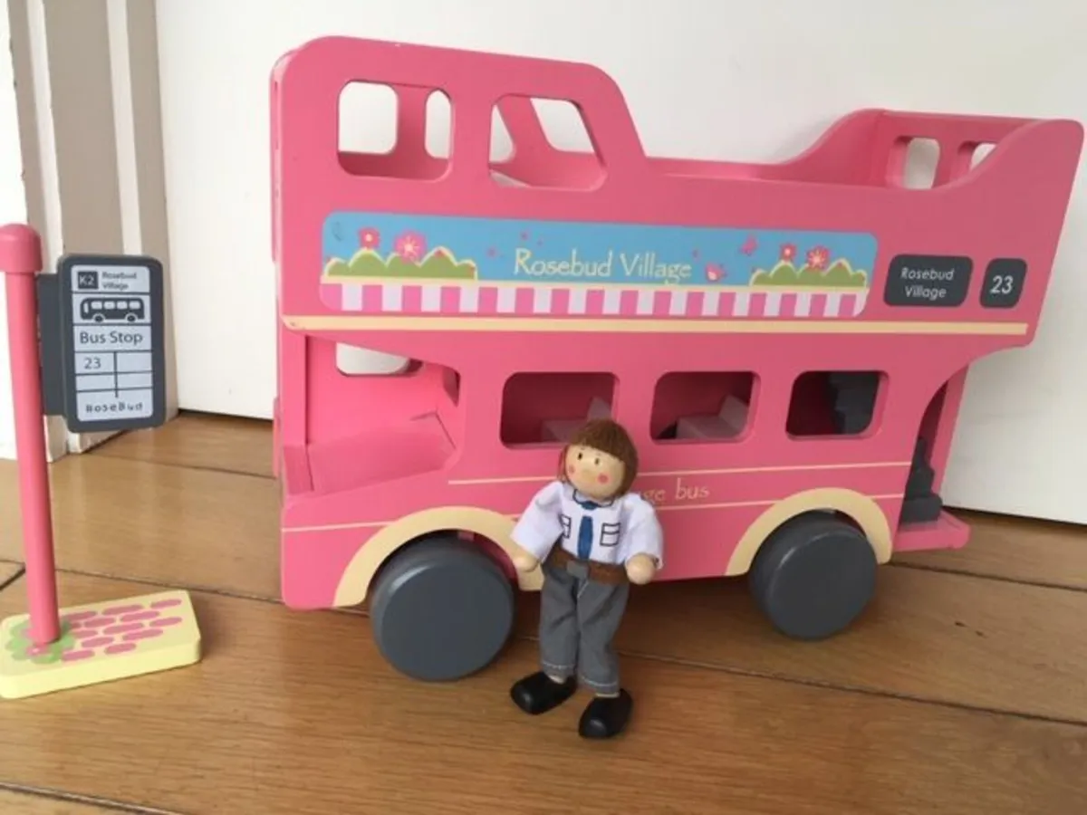 Toys - wooden play bus - Image 2