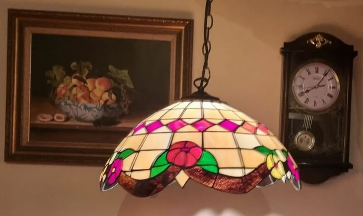 Tiffany Style Ceiling Pendant Lamp 18" Wide Shade - Image 4