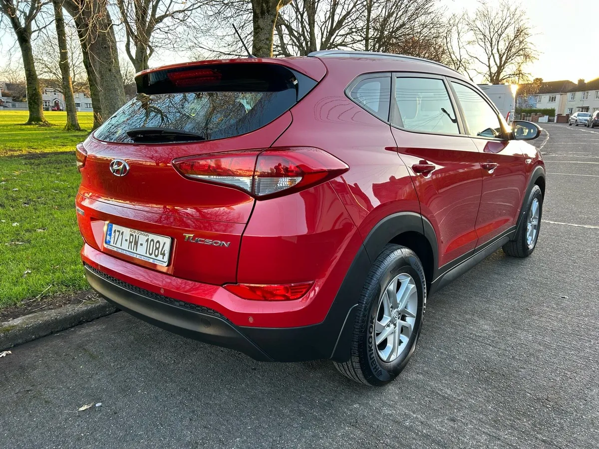 2017 Hyundai Tucson 1.7 Comfort // NCT & TAX // - Image 3