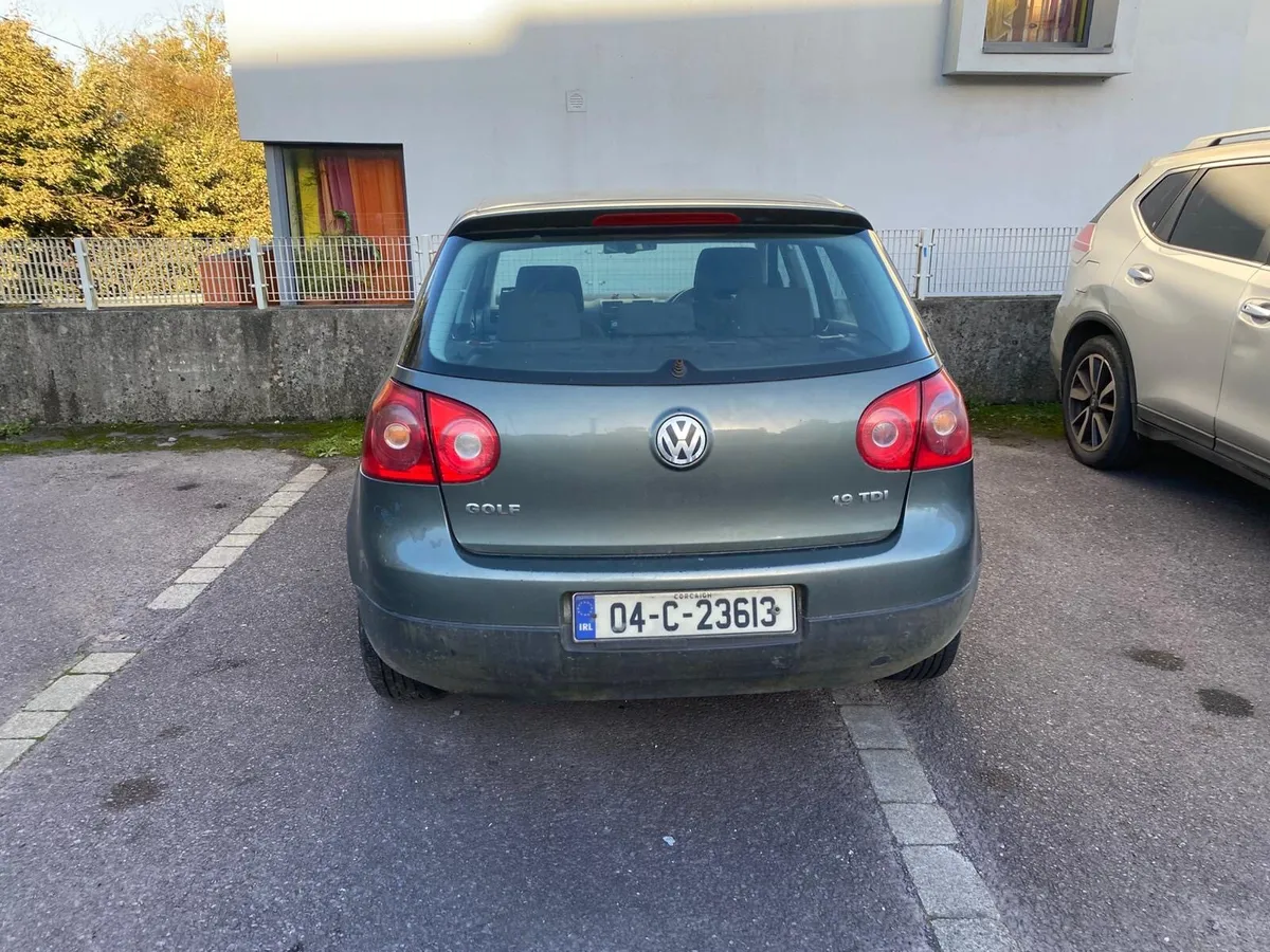 Volkswagen Golf - Image 1