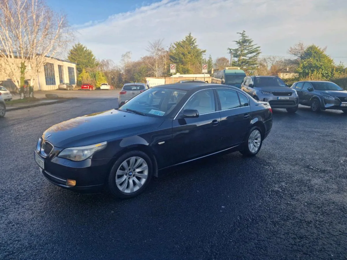 BMW 530D LOW LOW KM taxed - Image 2