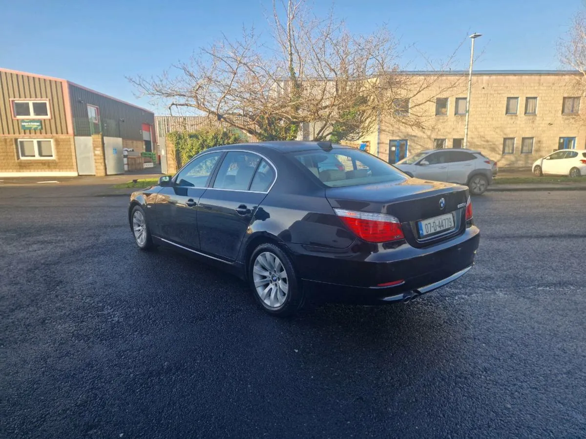 BMW 530D LOW LOW KM taxed - Image 3