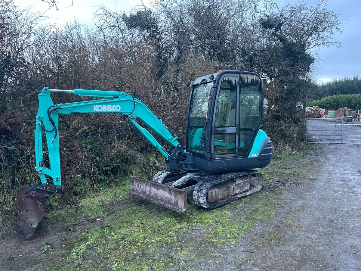 Mini exavator - Image 3