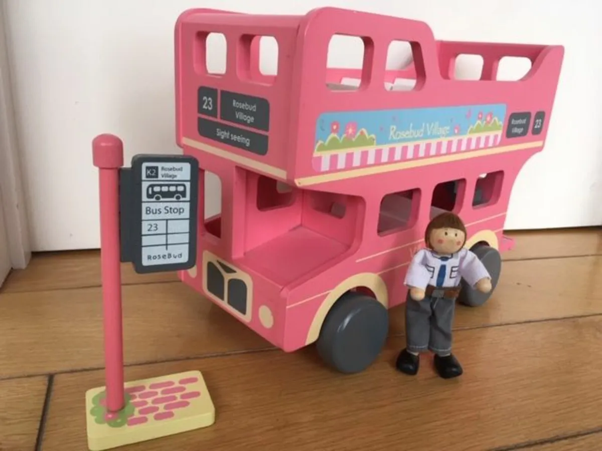 Toys - wooden play bus - Image 1