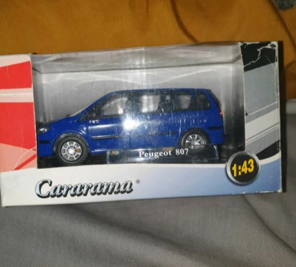 PEUGEOT 807 .. DIE CAST MODEL
