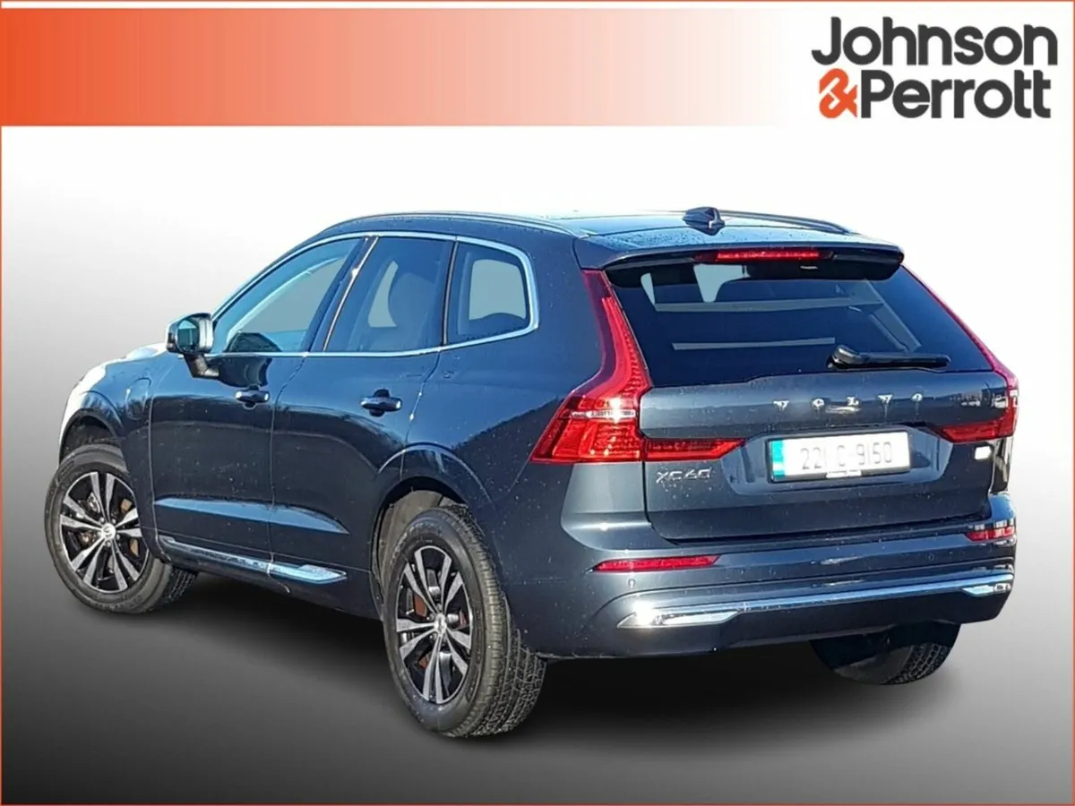 Volvo XC60 T6 350bhp PHEV Inscription Expression ( - Image 3