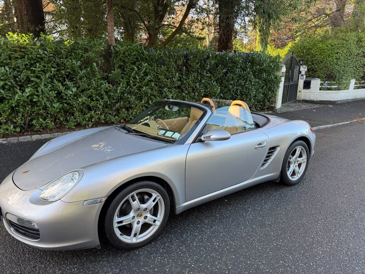 Porsche Boxster - Tiny mileage - Image 2