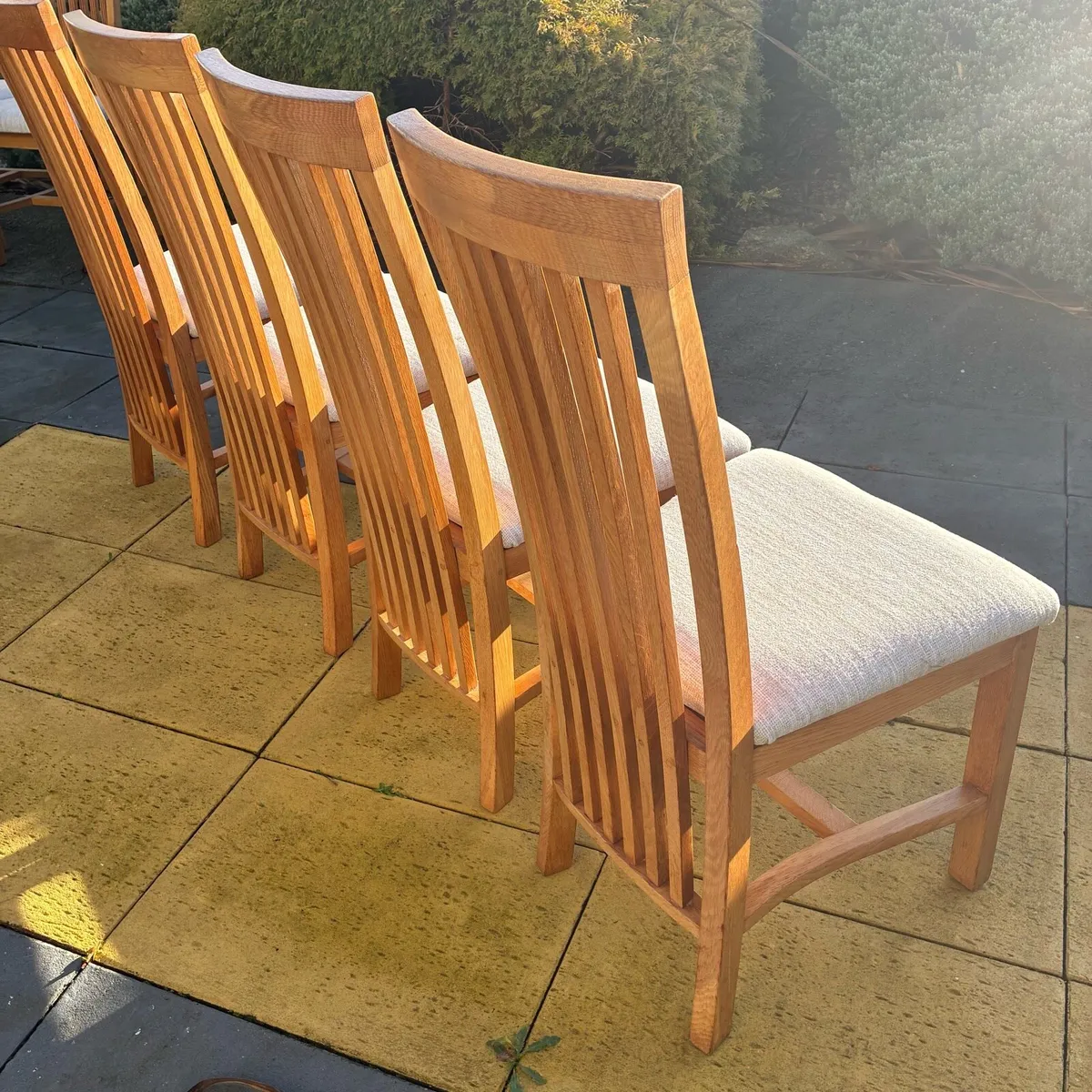 Fab! 4 Solid Oak Chairs - Like New - Image 3