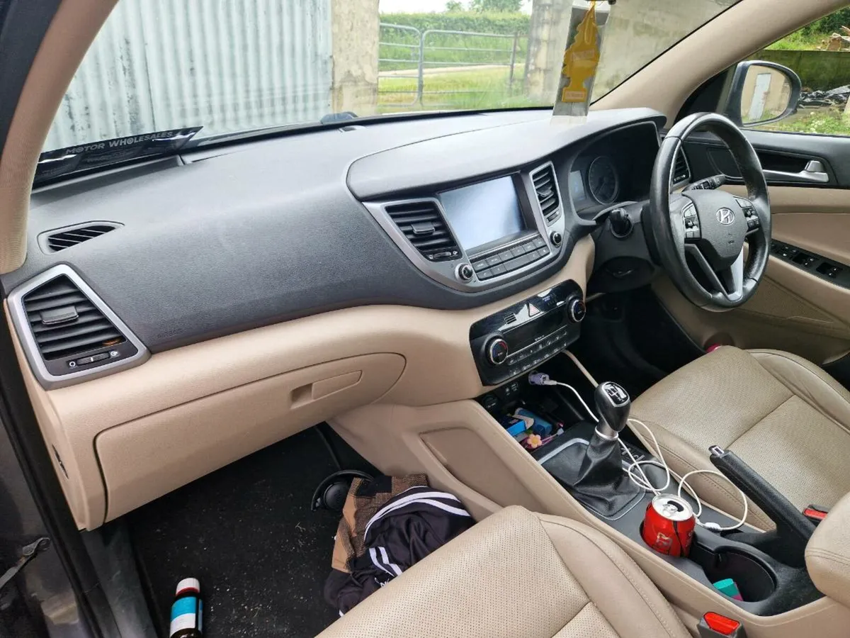 Hyundai tucson - Image 3