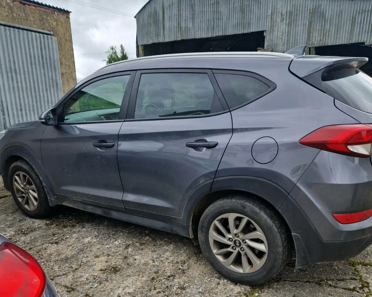 Hyundai tucson - Image 4