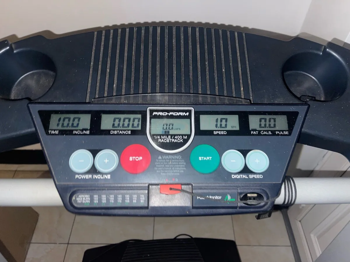 Treadmill Pro-Form + Automatic Incline - Image 2